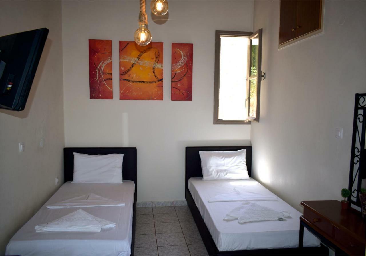 Occasus Room Chalki Town Eksteriør bilde